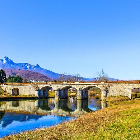 Appartamento Tri Srece Ogulin Esterno foto