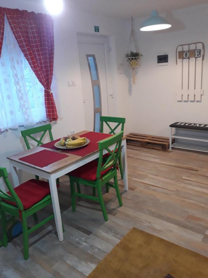 Appartamento Tri Srece Ogulin Esterno foto